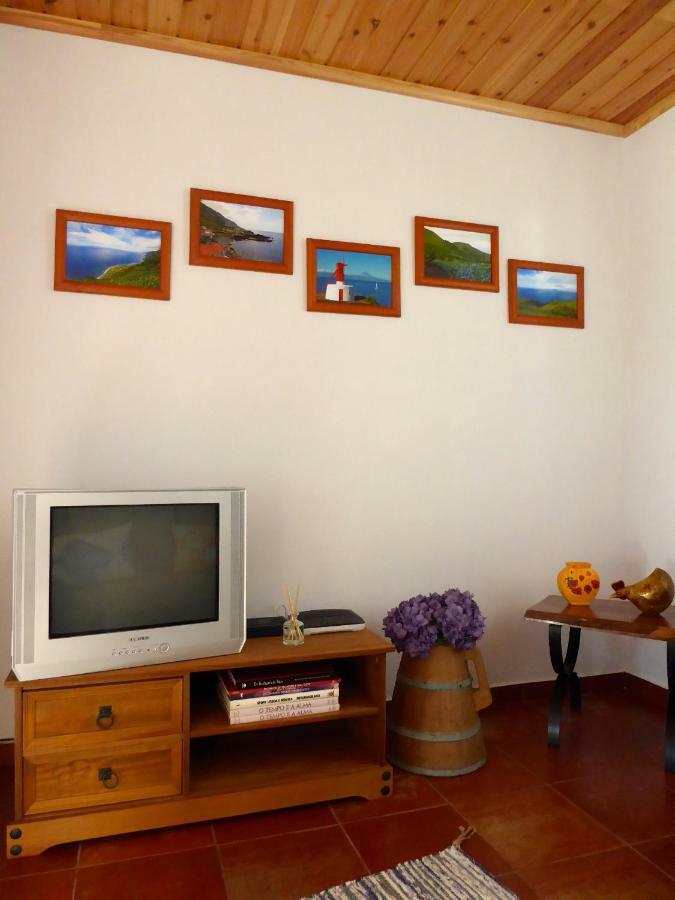 Azorean Cottage Sao Jorge Urzelina Exterior photo